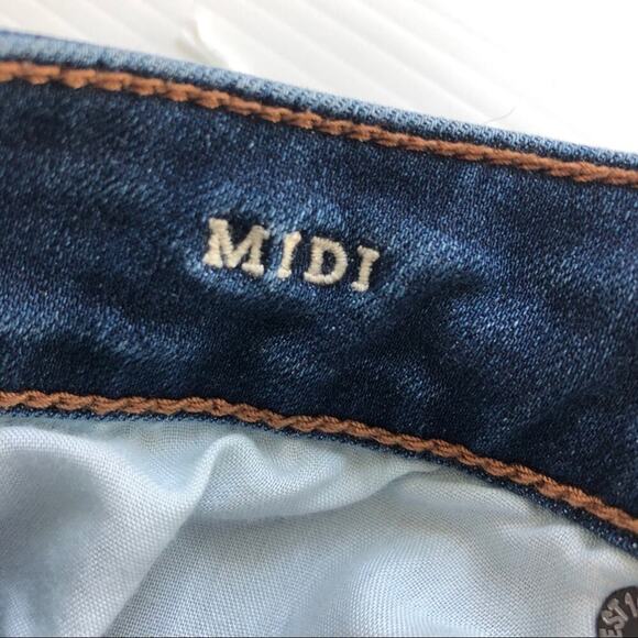 American Eagle Outfitters midi shorts rolled hem - Picture 7 of 8